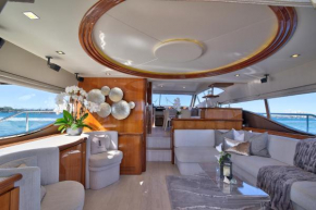 Luxurious 3 bedroom yacht Fontainebleau also offers charters